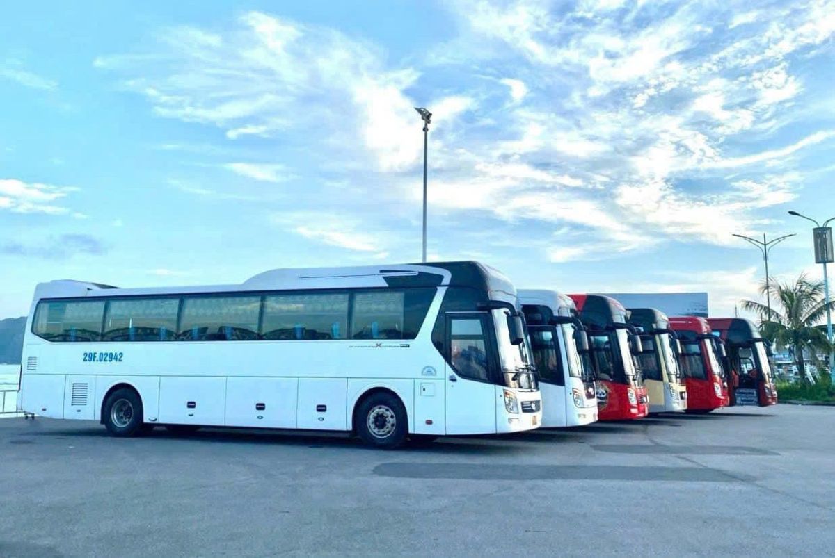 bus transportation rental saigon